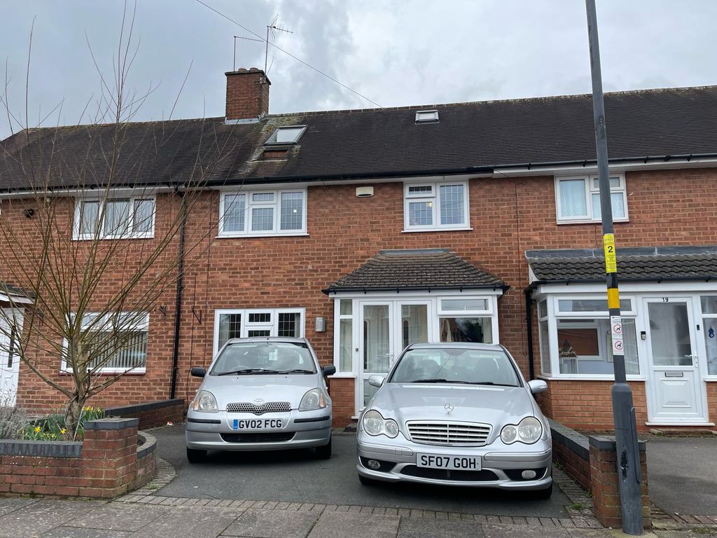 4 bed terraced house for sale in Chilcote Close, Birmingham B28, £