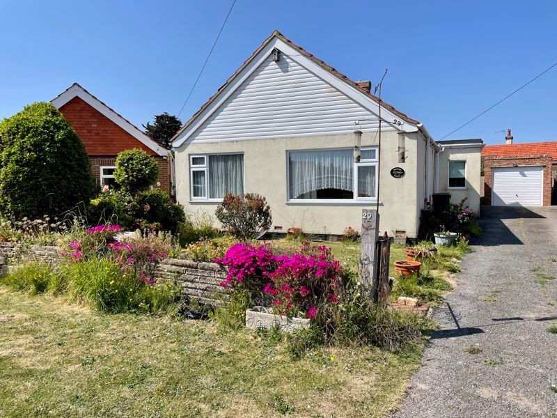 3 bed detached bungalow for sale in Sea Front Estate, Hayling Island