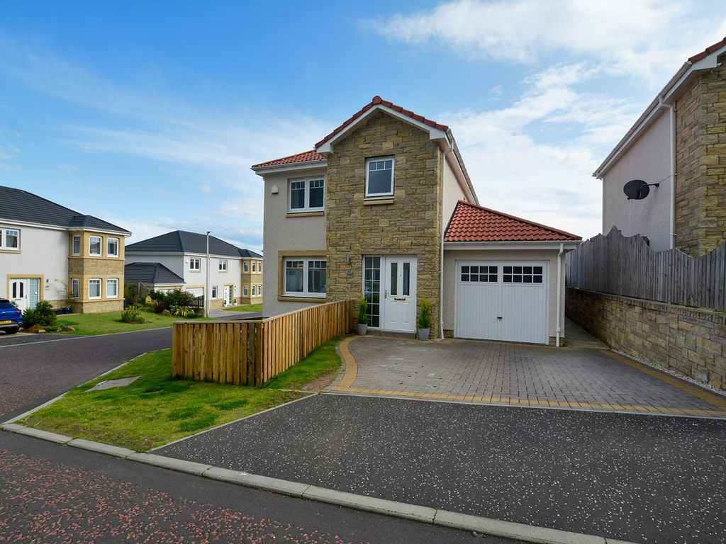 3 bed detached house for sale in Law View, Leven, Fife KY8, £240,000