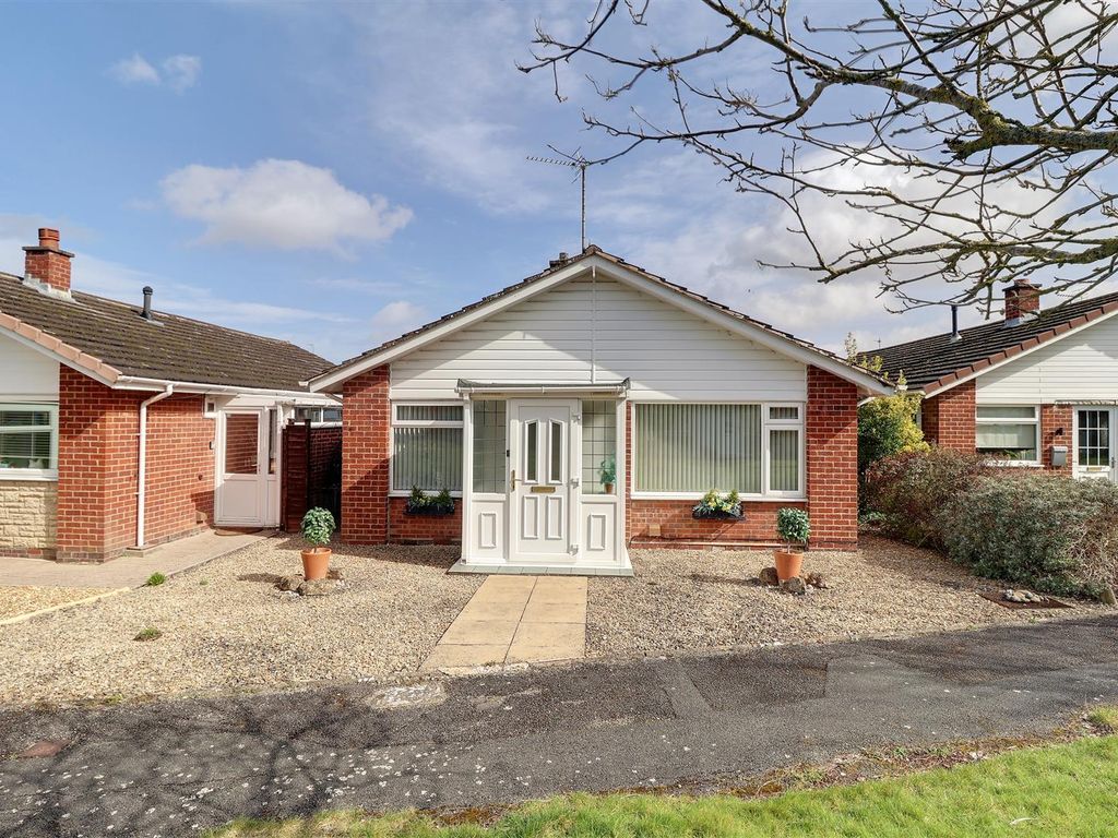 2 bed detached bungalow for sale in Long Mynd Avenue, Up Hatherley