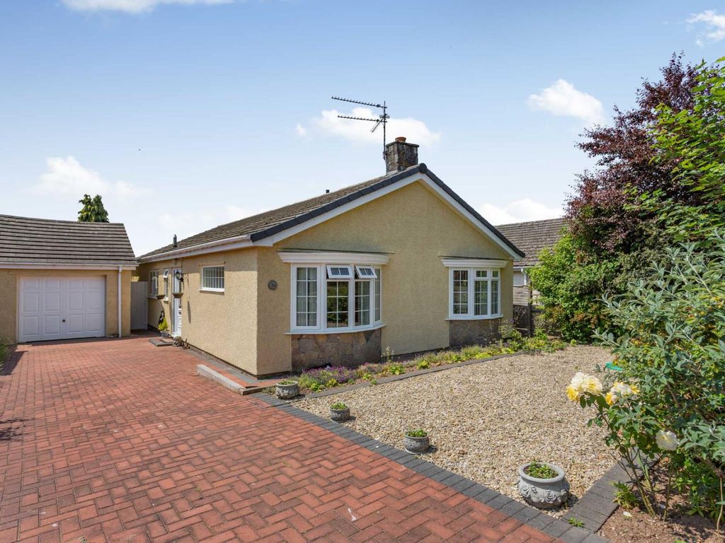 3 bed bungalow for sale in Laurel Park, St. Arvans, Chepstow