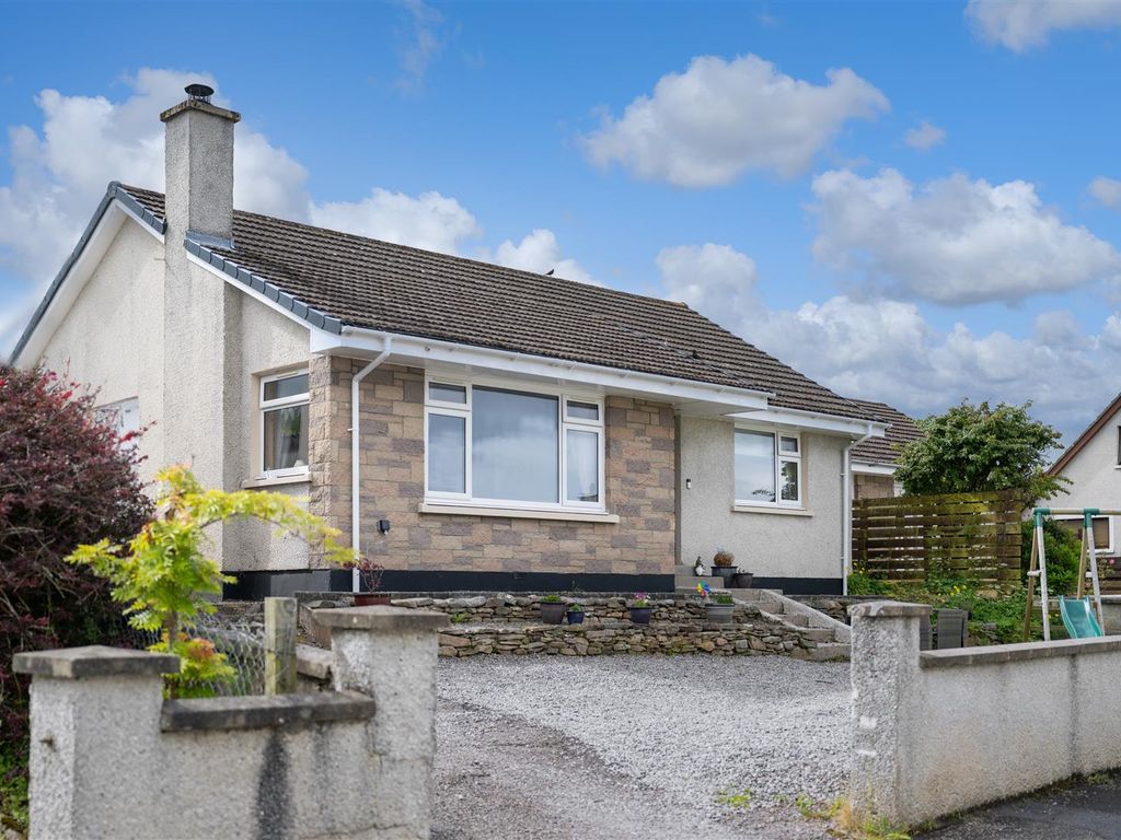 2 bed bungalow for sale in Cullernie Gardens, Balloch IV2, £220,000