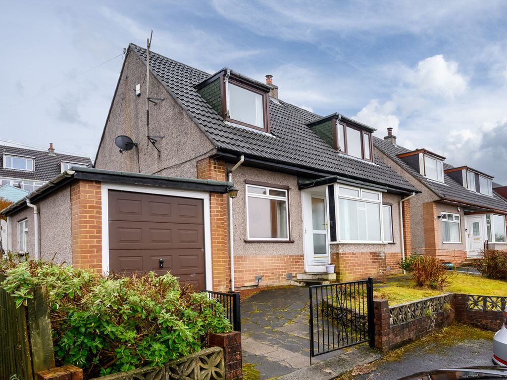 3 bed detached bungalow for sale in Cambridge Avenue, Gourock PA19, £220,000 Zoopla