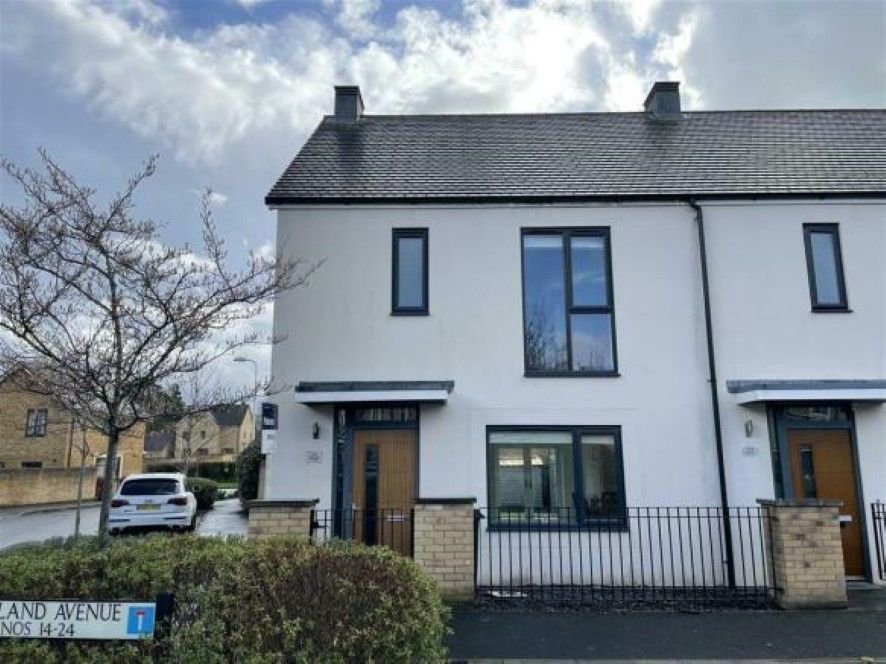 3 bed semidetached house for sale in 24 Garland Avenue, Locking