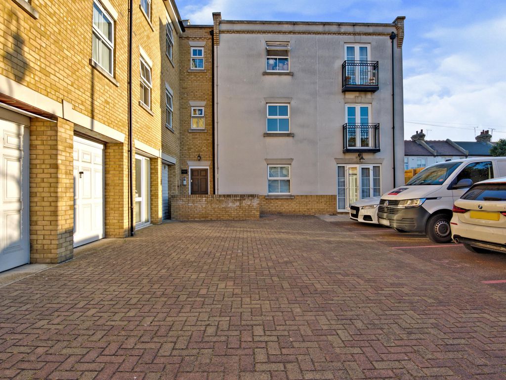 2 bed flat for sale in Audley Court, 1 Way, SouthendOnSea