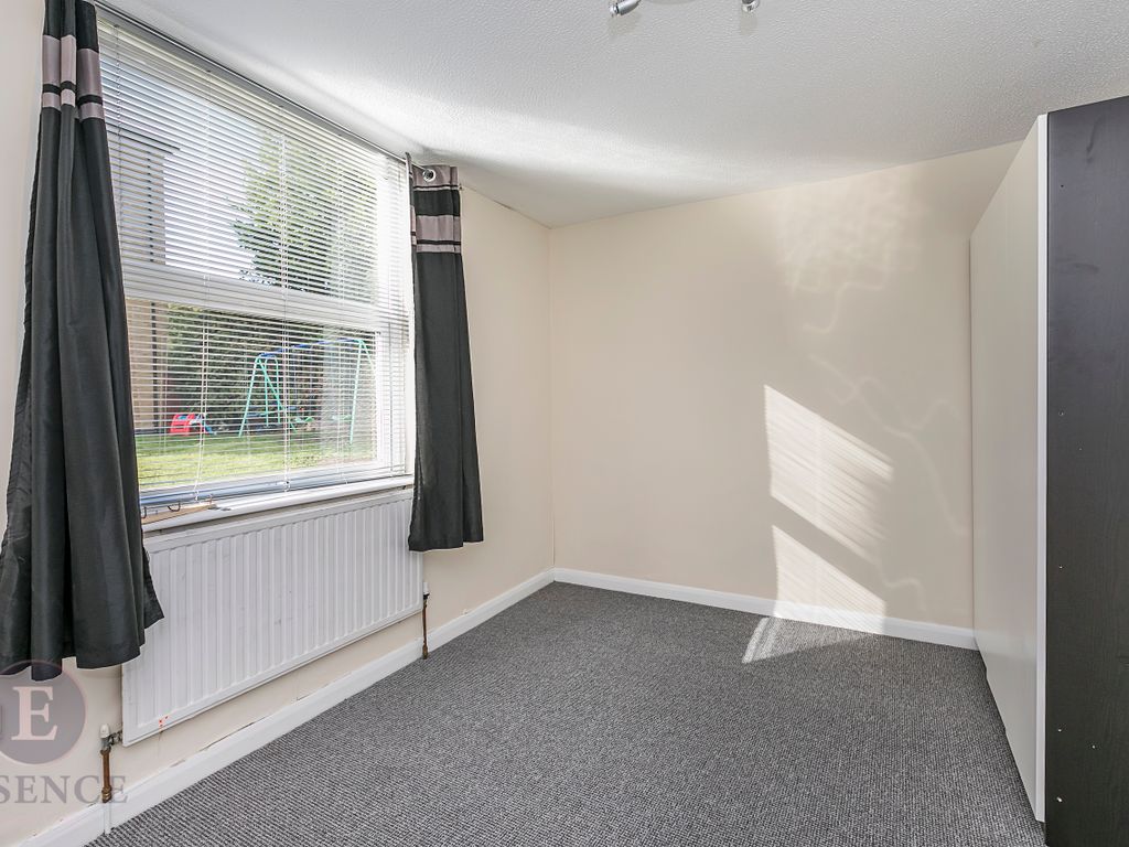 2 bed flat to rent in 5 London Road, Northfleet, Gravesend, Kent DA11