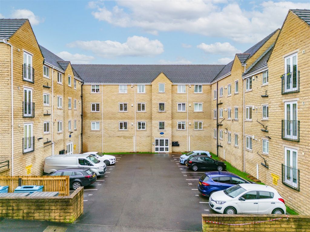 2 bed flat for sale in Baxter Mews, Wadsley Bridge, Sheffield S6, £