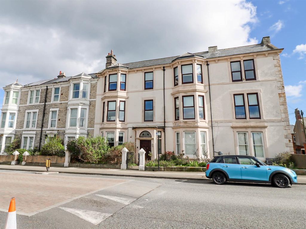 2 bed flat for sale in Percy Park Road, Tynemouth, North Shields NE30