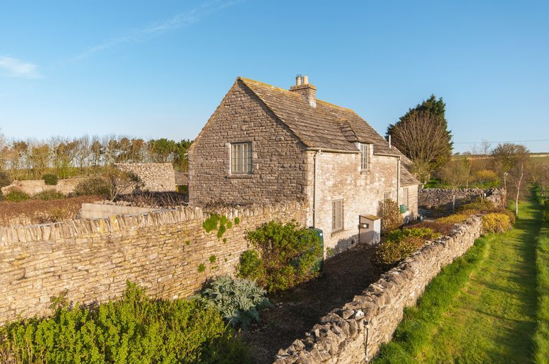 2 bed cottage to rent in Worth Matravers, Swanage BH19, £1,000 pcm Zoopla