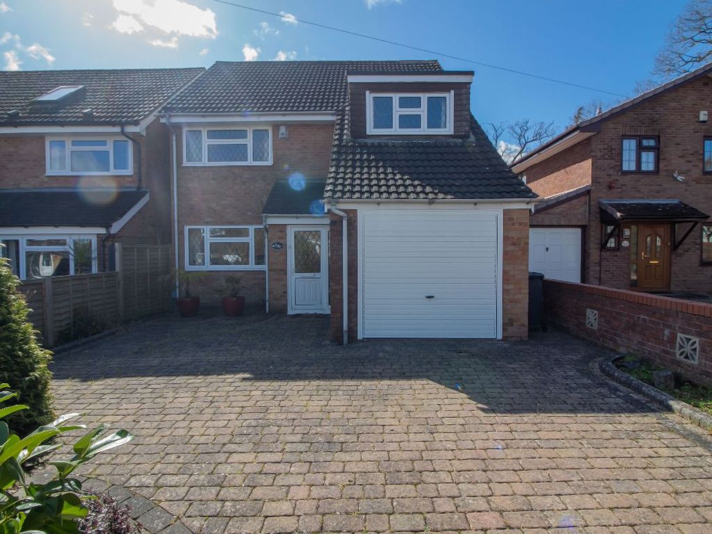 4 bed detached house for sale in Hazleton Way, Horndean PO8 Zoopla