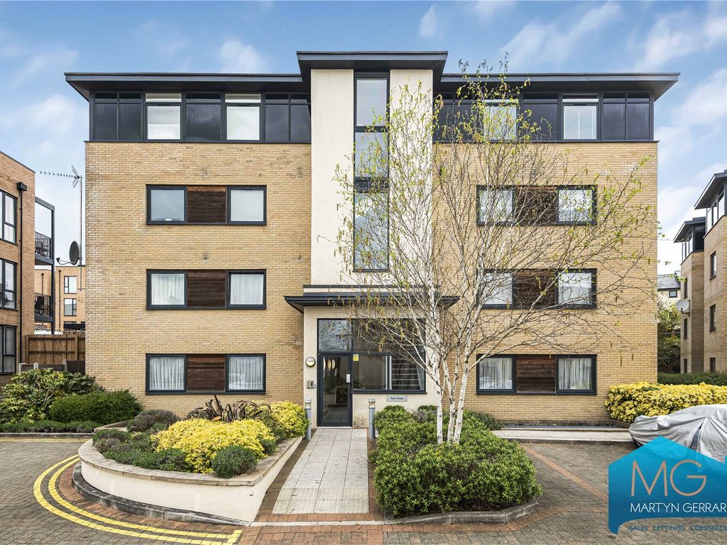 2 bed flat for sale in Rye House, 3 Peacock Close, Mill Hill NW7 Zoopla