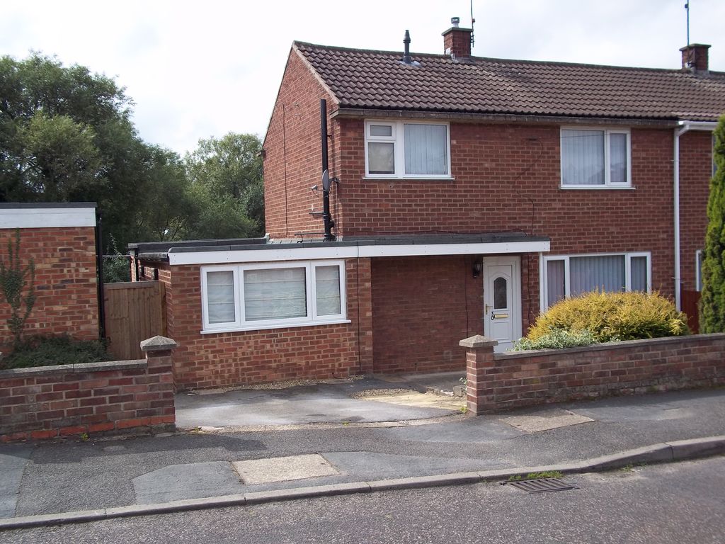4 bed semidetached house to rent in Bridge End Grove, Grantham NG31, £