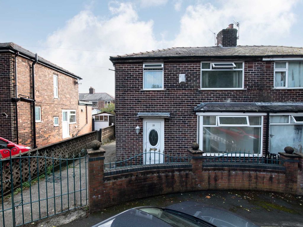 3 bed semidetached house to rent in Maldwyn Avenue, Manchester M8 Zoopla