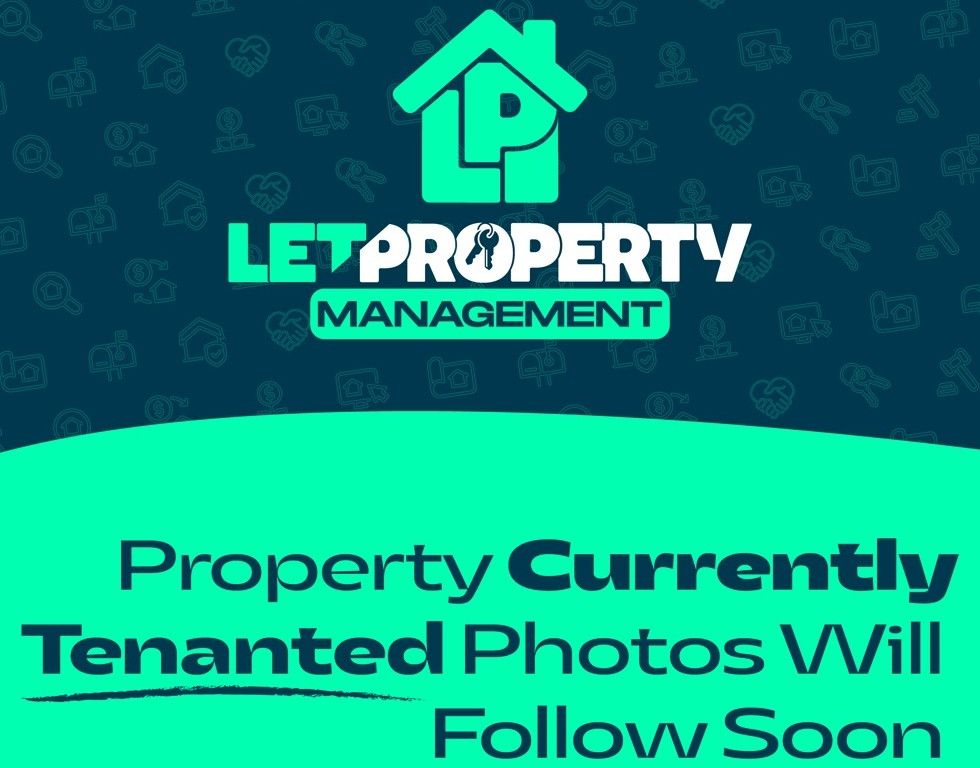 2 bed flat to rent in Commercial Road, South Lanarkshire, Strathaven