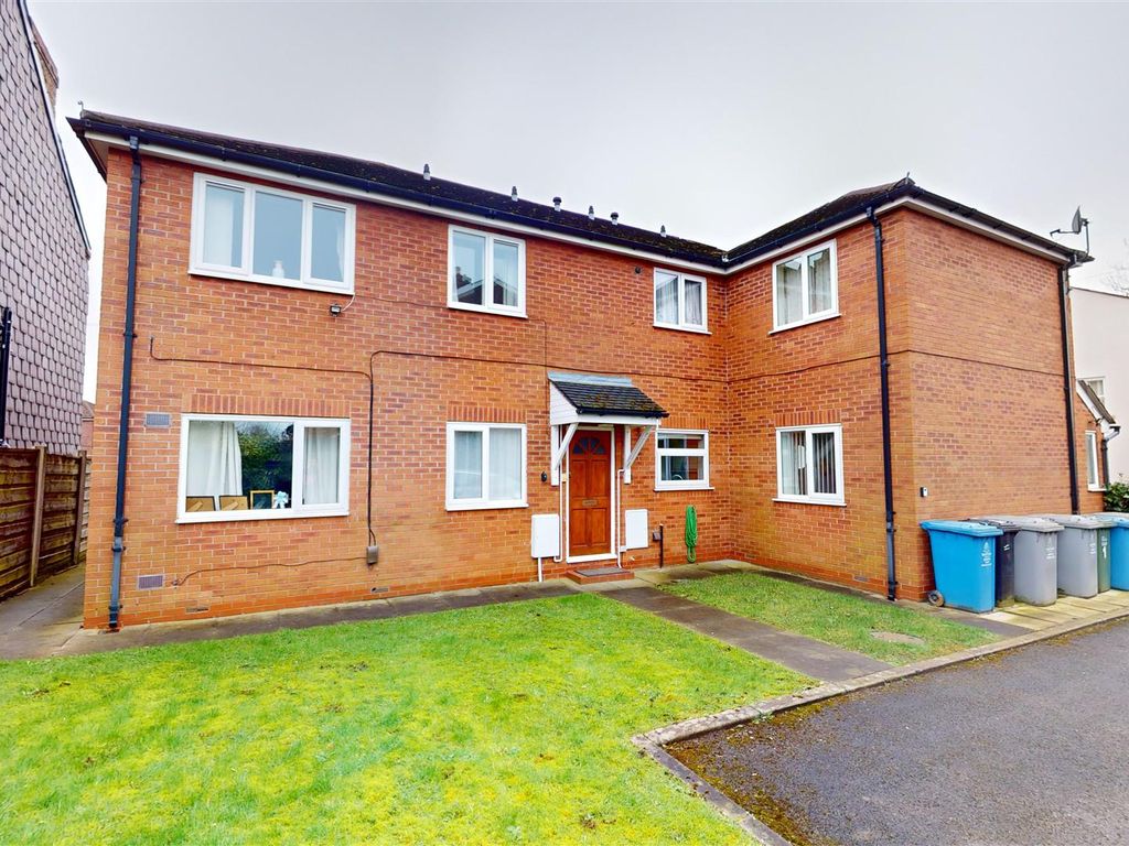 1 bed flat for sale in Ashfield Court, Ashfield Road, Urmston M41, £