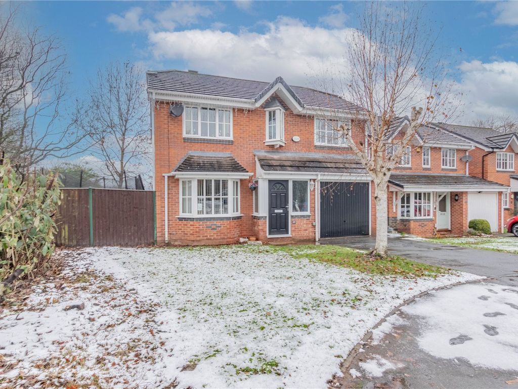 4 bed detached house for sale in Arlington Way, Dalton, Huddersfield, West Yorkshire HD5, £