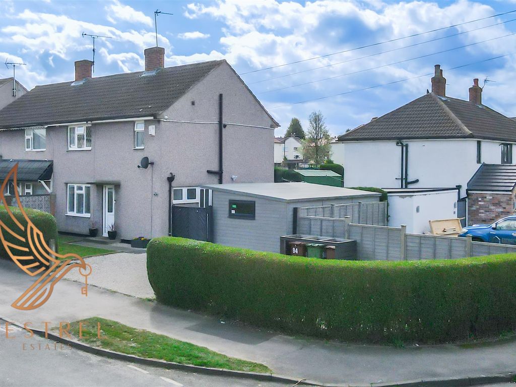 3 bed semidetached house for sale in Church Drive, South Kirkby