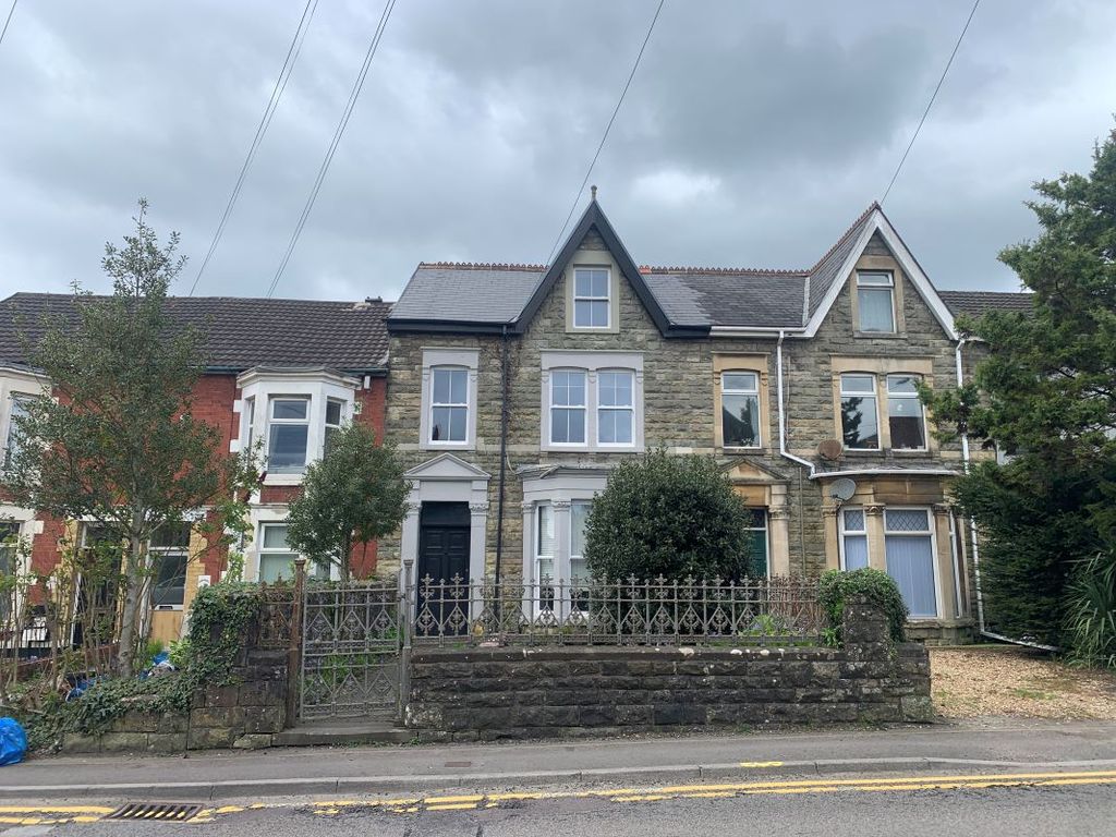 5 bed semidetached house for sale in 29 Coity Road, Bridgend, Mid