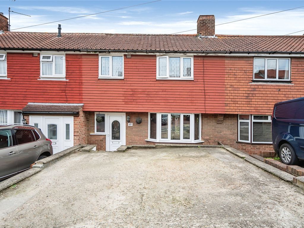 3 bed terraced house for sale in Copperfield Road, Rochester, Kent ME1