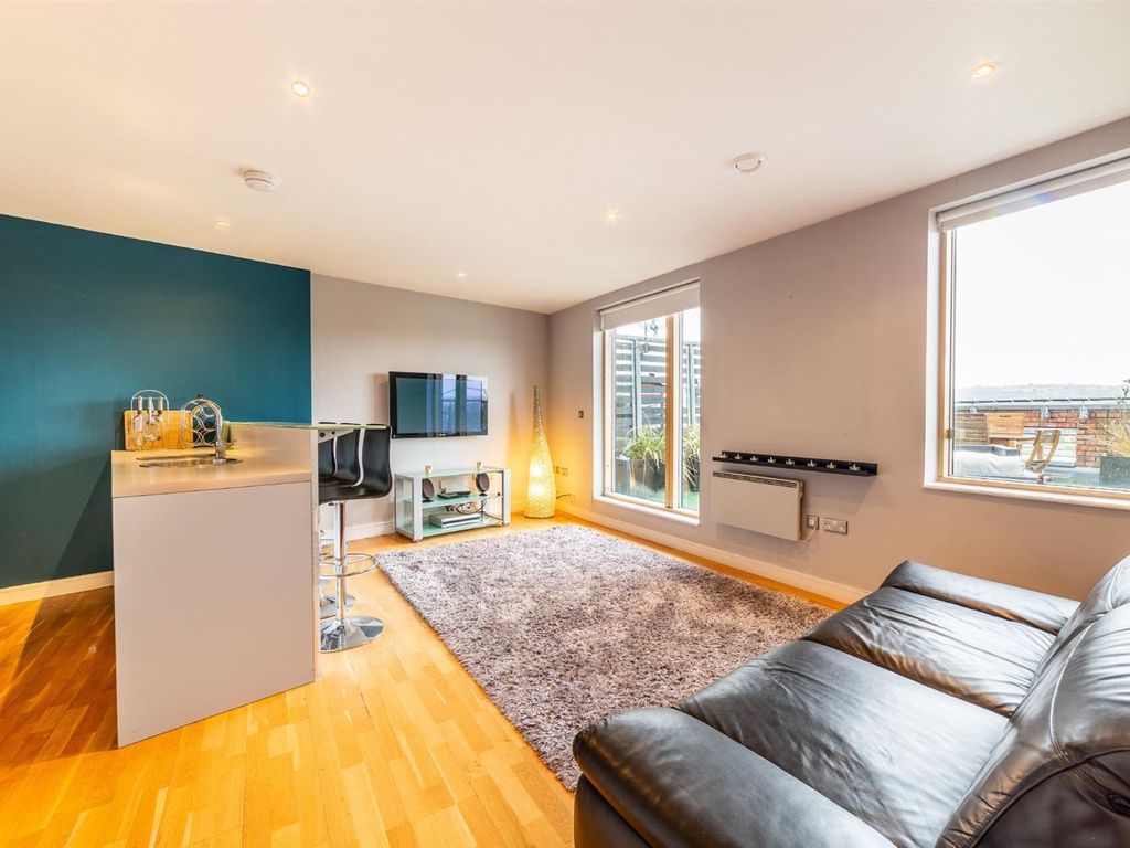 2 bed flat to rent in St Ann's Quay, Quayside, Newcastle Upon Tyne NE1