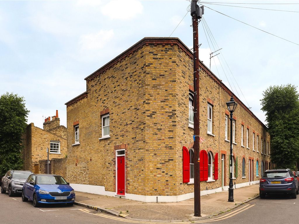 3 bed detached house for sale in Cyprus Street, Bethnal Green, London