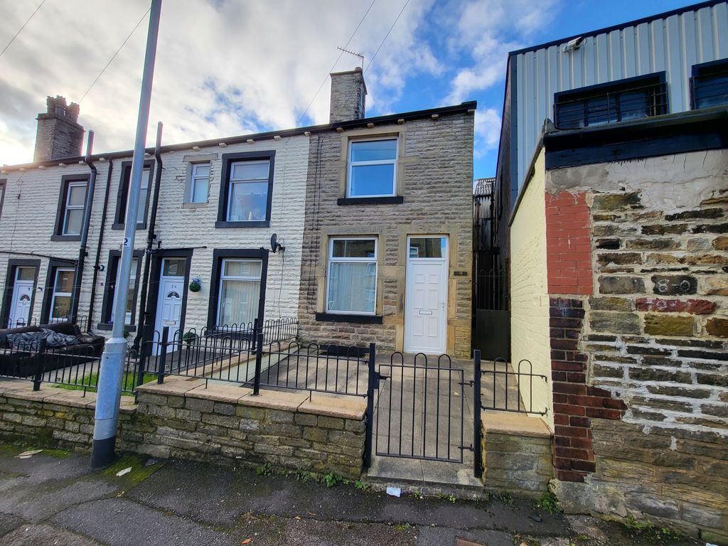 Summergate Street, Halifax HX1  