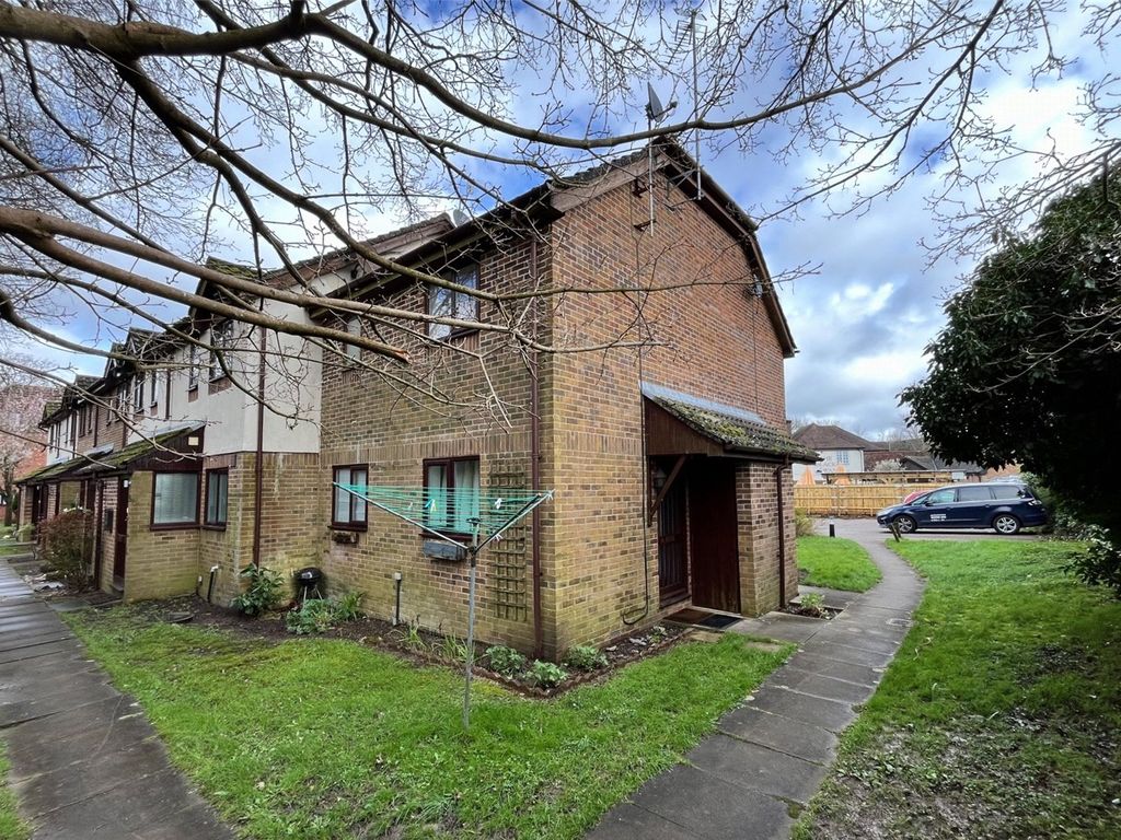 1 bed terraced house for sale in Black Swan Close, Pease Pottage