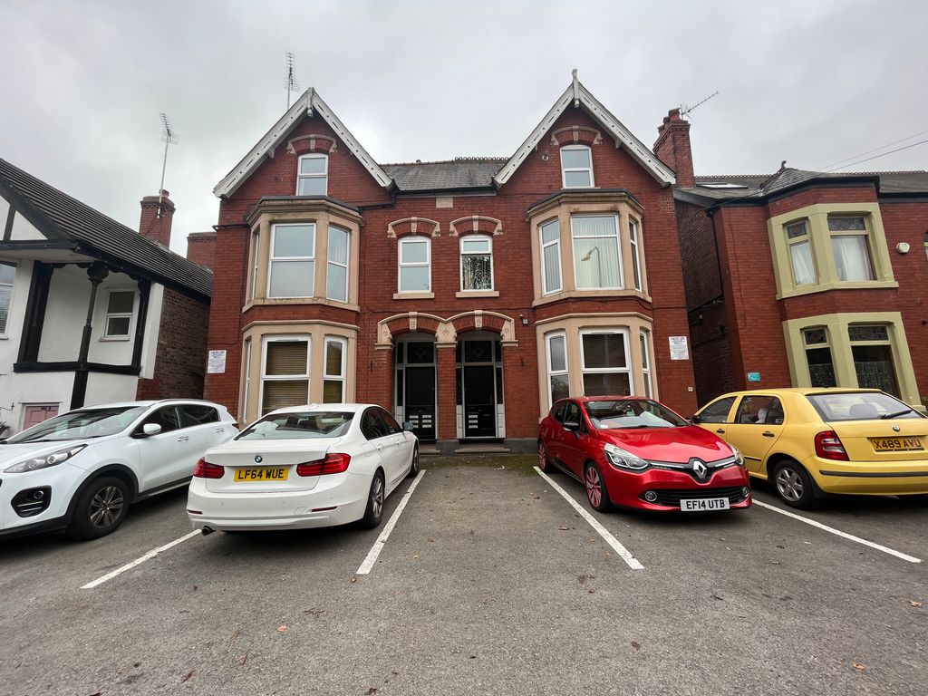 1 bed flat for sale in The Limes, Chester Road, Macclesfield SK11 Zoopla