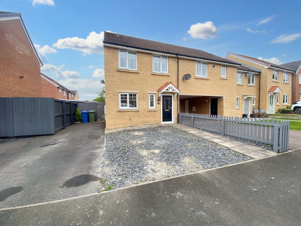 3 bed semidetached house for sale in Pickering Close, Cramlington NE23
