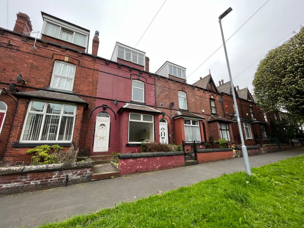 3 bed terraced house for sale in Victoria Avenue, Leeds LS9 Zoopla