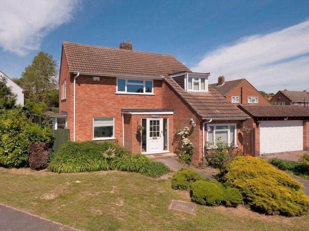 4 bed detached house for sale in Hornchurch, London RM11, £870,000 Zoopla