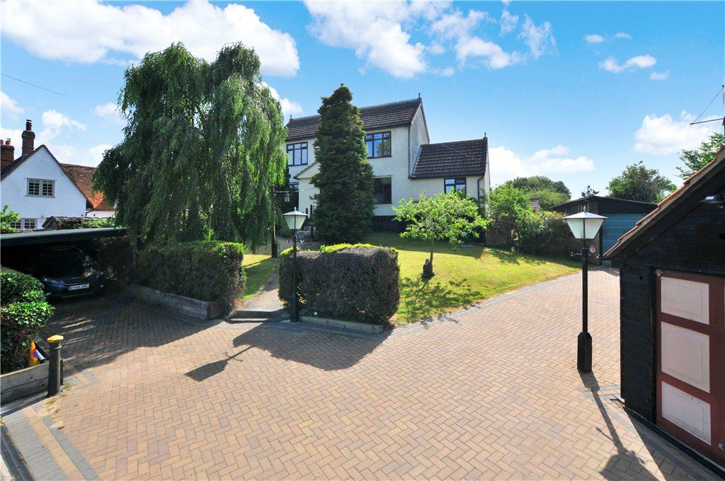 4 bed detached house for sale in Crouch Green, Castle Hedingham