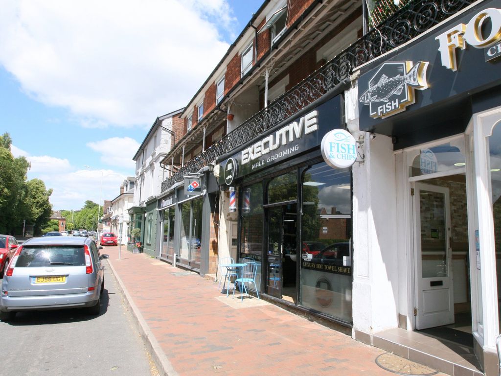 1 bed flat to rent in London Road, Southborough, Tunbridge Wells TN4, £