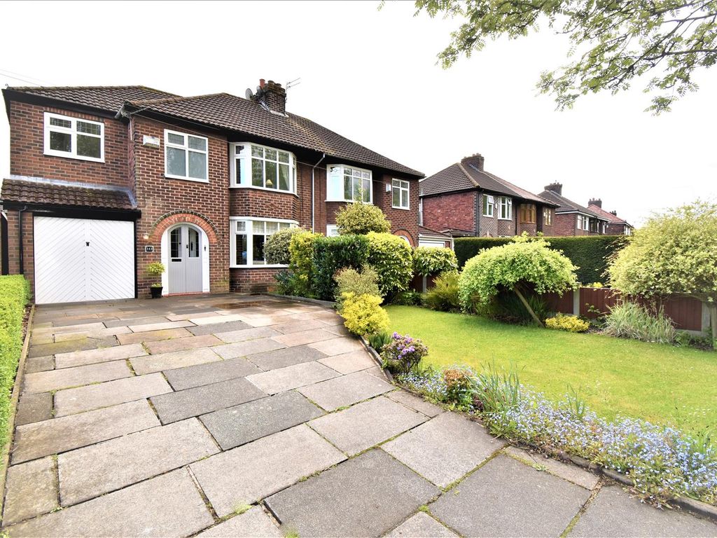 4 bed semidetached house for sale in Manchester Road, Tyldesley