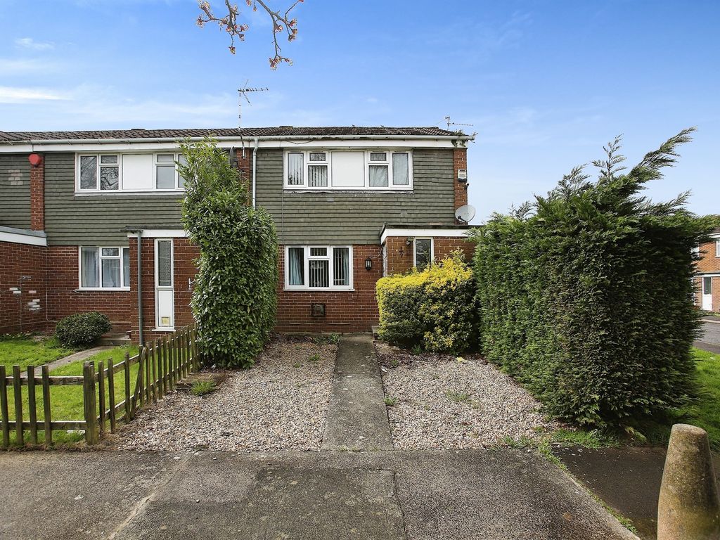 2 bed end terrace house for sale in Montrose Road, Yeovil BA21 Zoopla