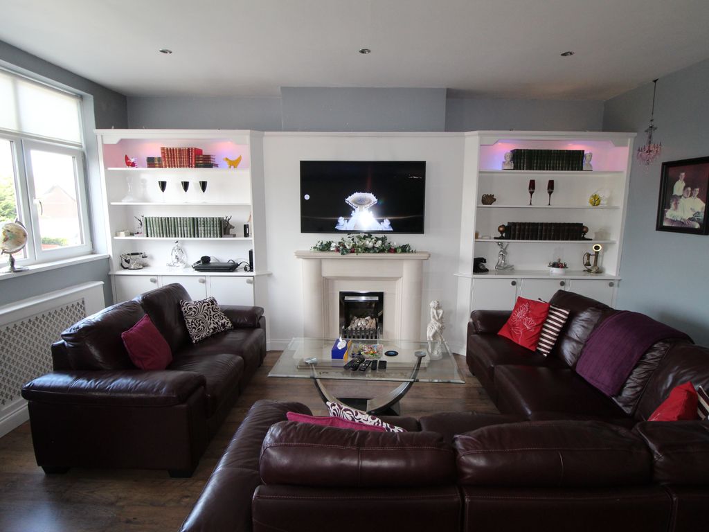 1 bed flat for sale in Mackets Lane, Hunts Cross, Liverpool L25 Zoopla