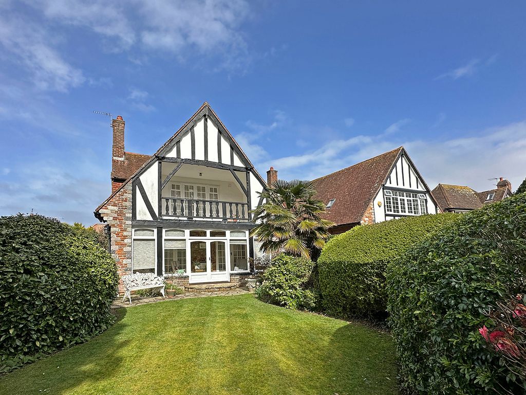 3 bed detached house for sale in Manor Way, Aldwick Bay Estate, Bognor