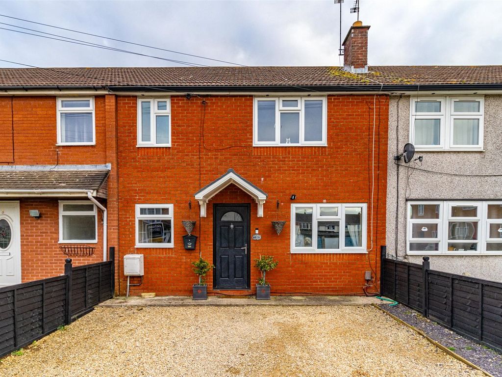 3 bed terraced house for sale in Sackville Close, Walcot, Swindon SN3, £240,000 Zoopla