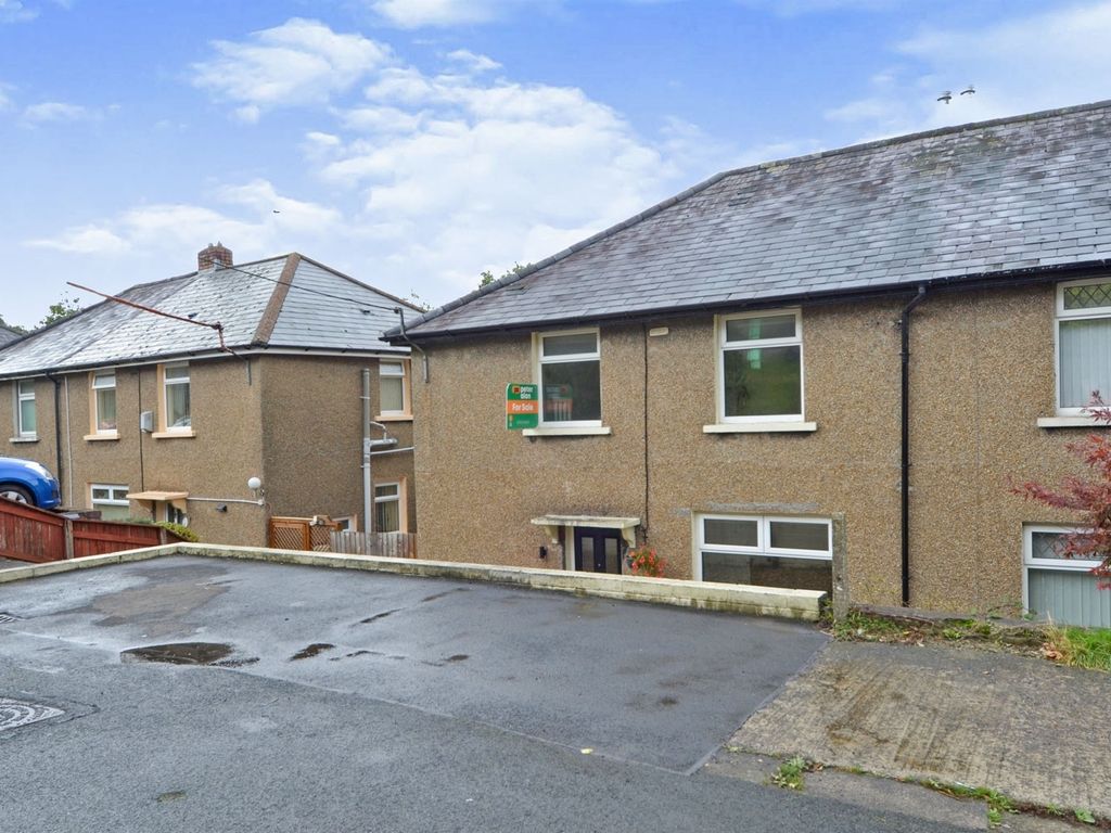 3 bed semidetached house for sale in Windsor Place, Abertridwr, Caerphilly CF83 Zoopla