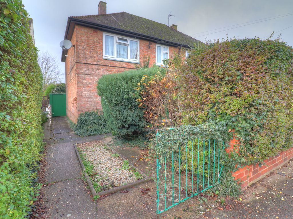 3 bed semidetached house for sale in Withcote Avenue, Leicester LE5