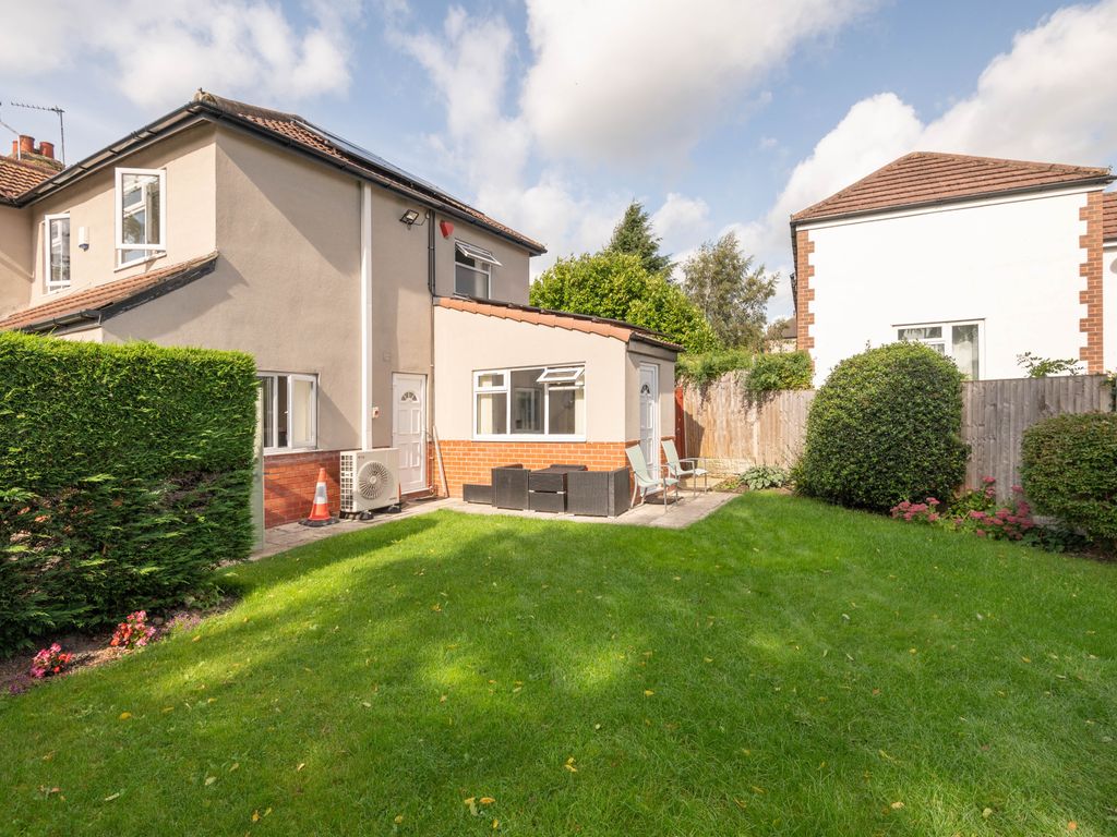 1 bed flat to rent in Montreal Avenue, Chapel Allerton, Leeds LS7, £1,000 pcm Zoopla