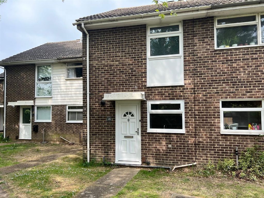 2 bed terraced house to rent in Thackeray Road, Larkfield, Aylesford ME20, £1,250 pcm Zoopla