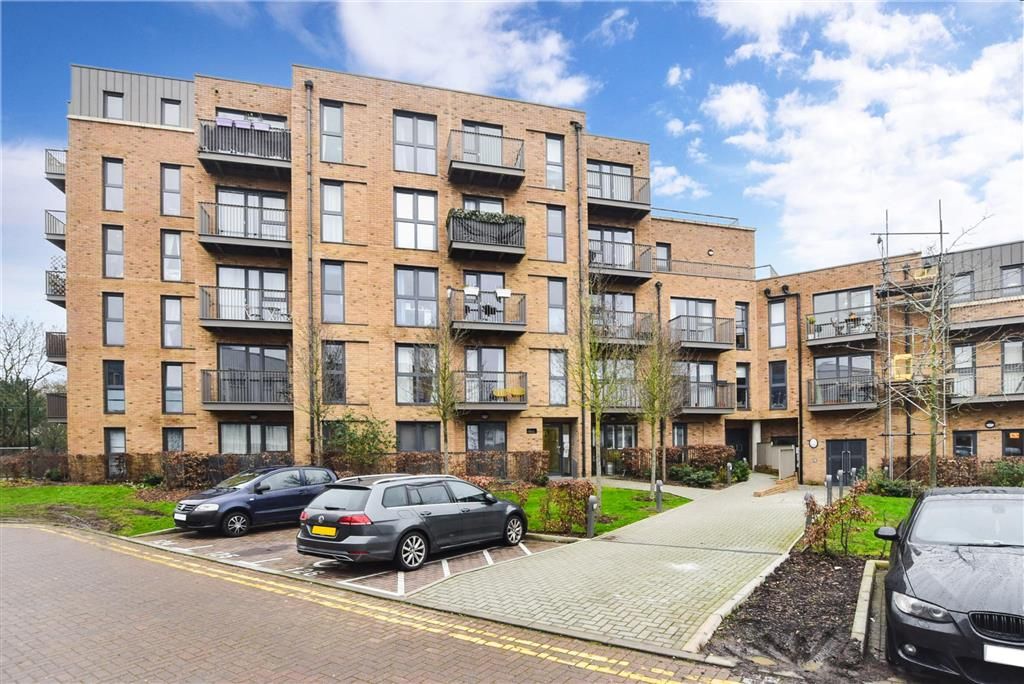 Connersville Way, Croydon, Surrey CR0  