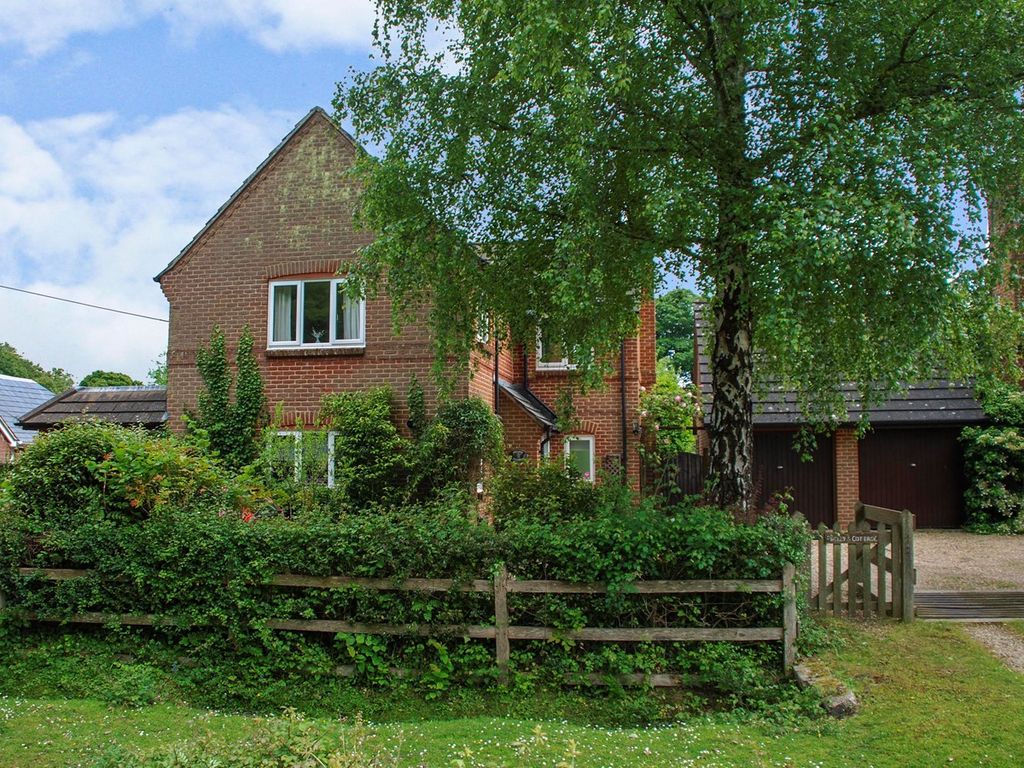 3 bed detached house for sale in Pound Lane, Burley, Ringwood BH24 Zoopla