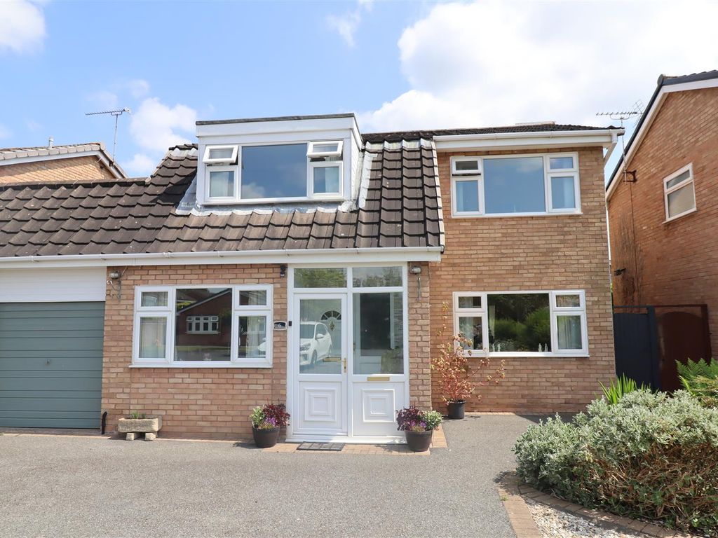 4 bed linkdetached house for sale in Edinburgh Road, Wistaston, Crewe CW2 Zoopla