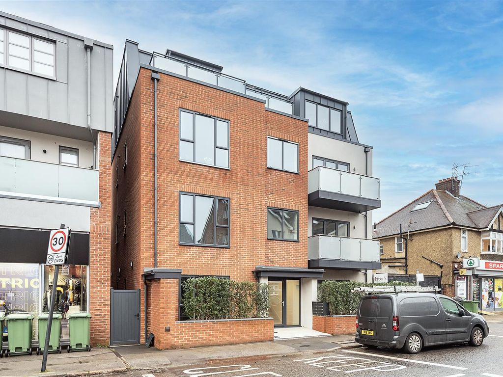 1 bed flat to rent in Hatfield Road, St.Albans AL1, £1,400 pcm Zoopla