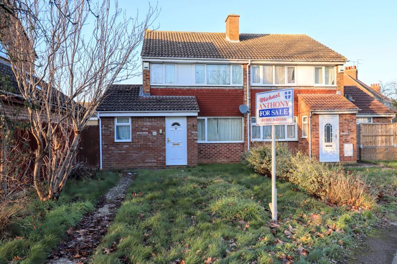 3 bed semidetached house for sale in Harkness Close, Bletchley, Milton Keynes MK2 Zoopla