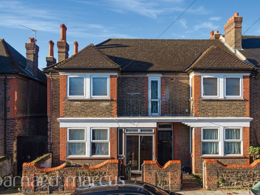 Beeches Road, London SW17