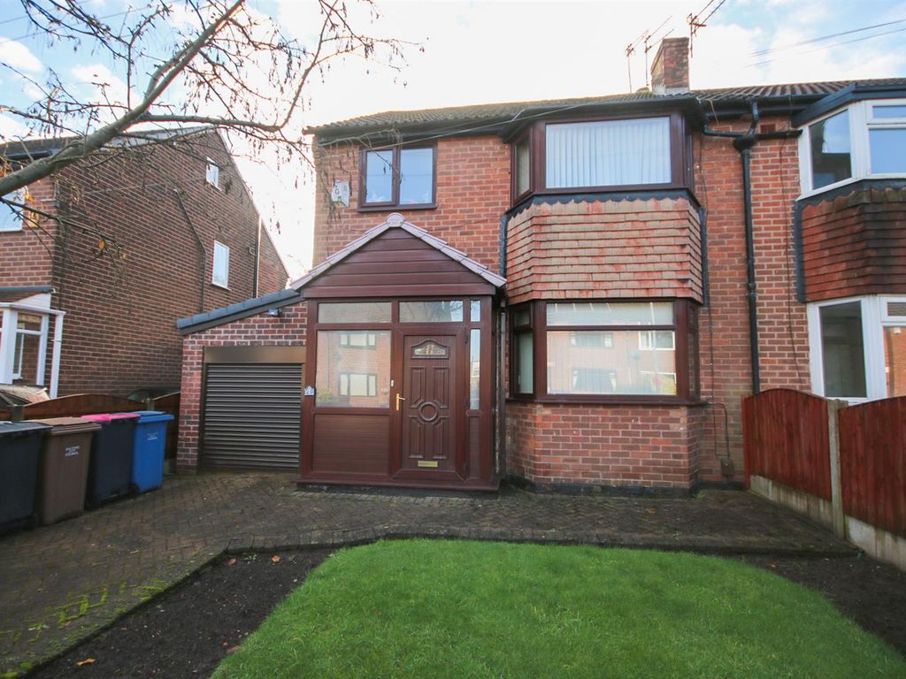 3 bed semidetached house for sale in Bindloss Avenue, Eccles