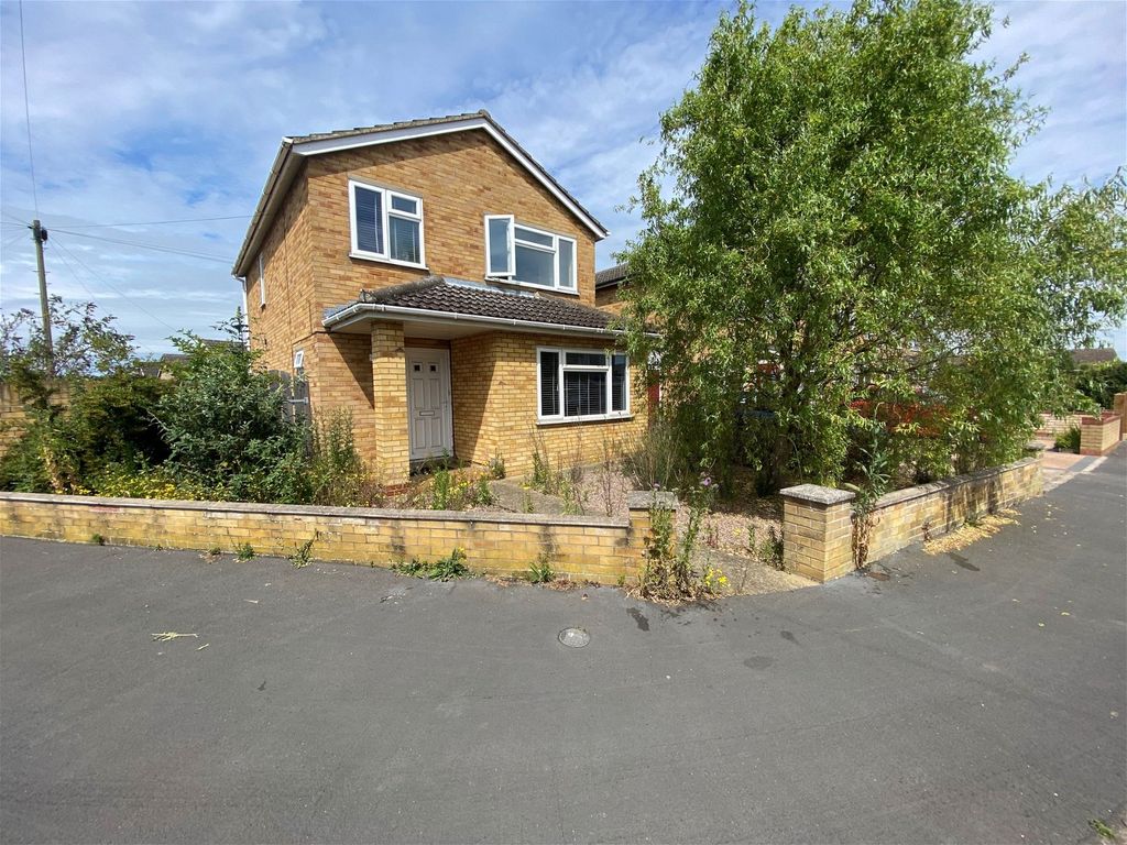 3 bed detached house for sale in Plover Road, Whittlesey, Peterborough